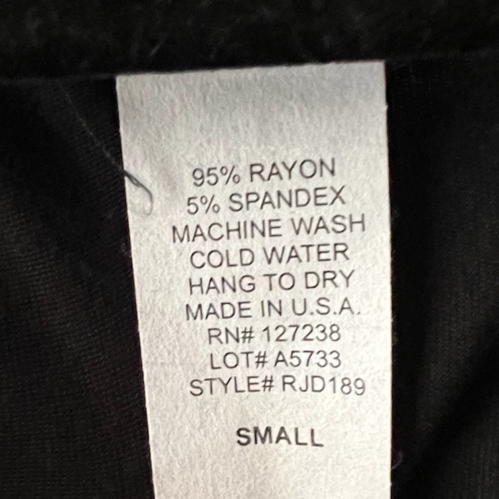 | Black Cold Shoulder Basic Dress - image 6